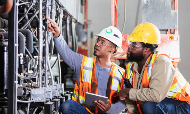 Best Local Electrician Companies  in Leith Hatfield, PA